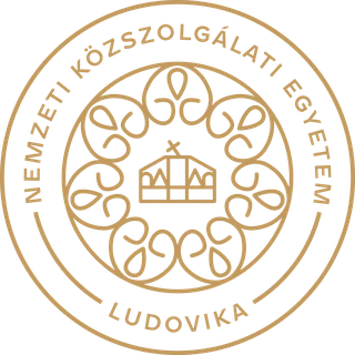Nemzeti Közszolgálati Egyetem logo
